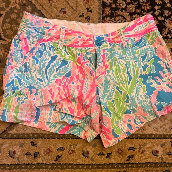 Lilly Pulitzer shorts - Picture 1 of 1